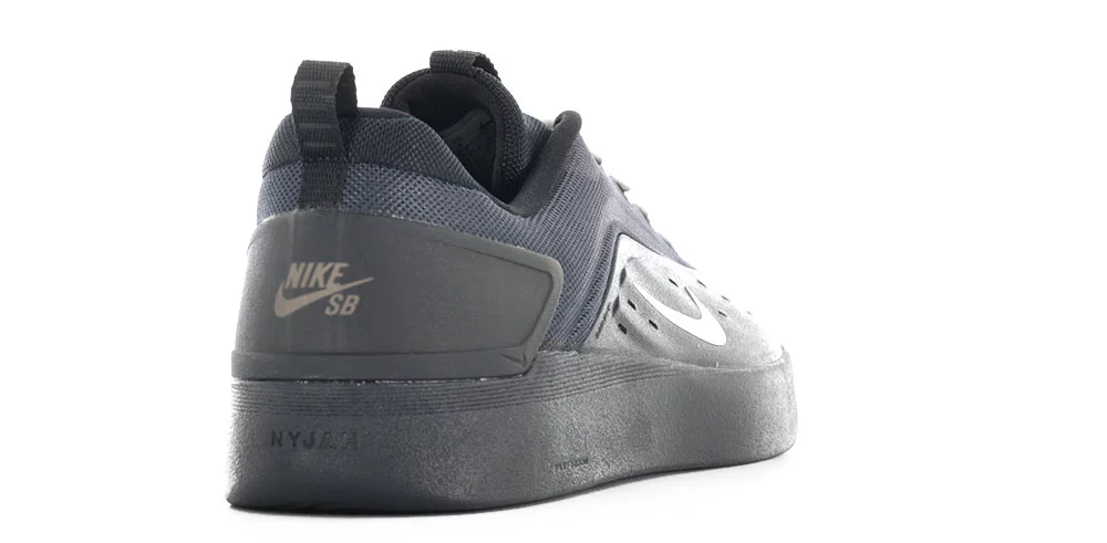 Nike SB SB Zoom Nyjah 4 Skate Shoes - black/white-black | Tactics