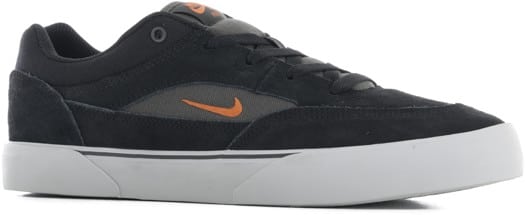 Nike SB Malor Skate Shoes - view large