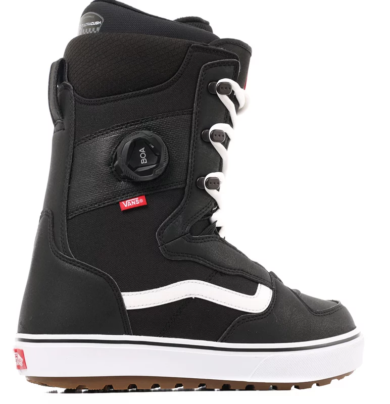 Vans Invado OG Snowboard Boots 2026 - black/white | Tactics