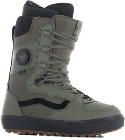 vans-invado-og-snowboard-boots