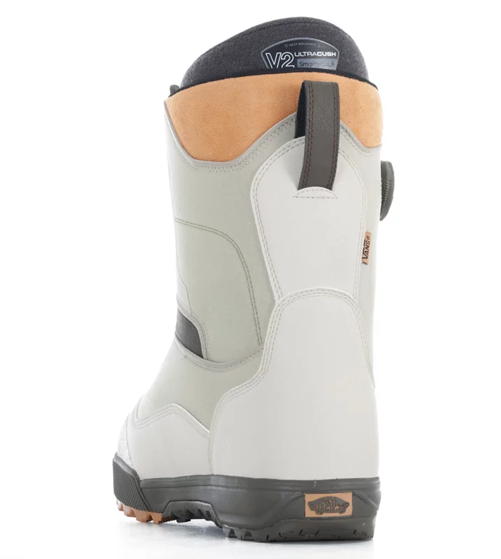 Vans Aura Pro Snowboard Boots 2026 | Tactics