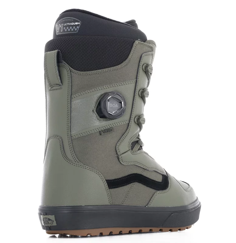 Vans Invado OG Snowboard Boots 2026 | Tactics