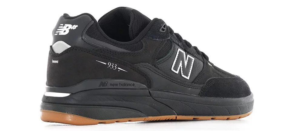 New Balance Numeric 933 Andrew Reynolds Skate Shoes - black/black