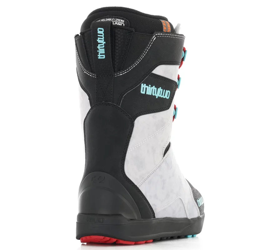 thirtytwo FALL2014 w`slashed サイズ24.5センチ Thirtytwo Lashed Snowboard Boots 2026 | Tactics