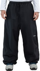 Beyond Medals Park Pants - black