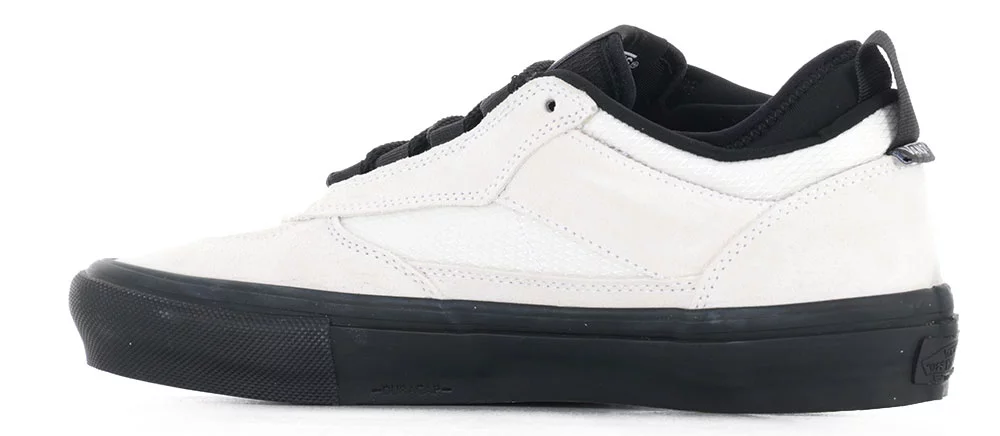 Vans Skate Safe Low Shoes - (atiba) bone white/black | Tactics