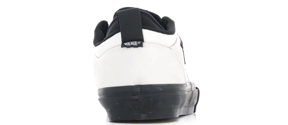 Vans Skate Safe Low Shoes - (atiba) bone white/black | Tactics