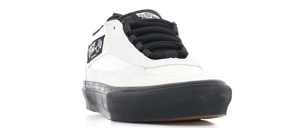 Vans Skate Safe Low Shoes - (atiba) bone white/black | Tactics