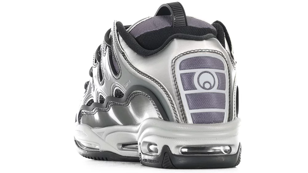Osiris D3 2001 Skate Shoes - silver/black/holo | Tactics