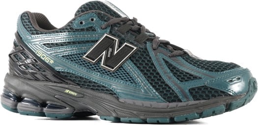 New Balance 1906R Shoes - medusa green/black - view large