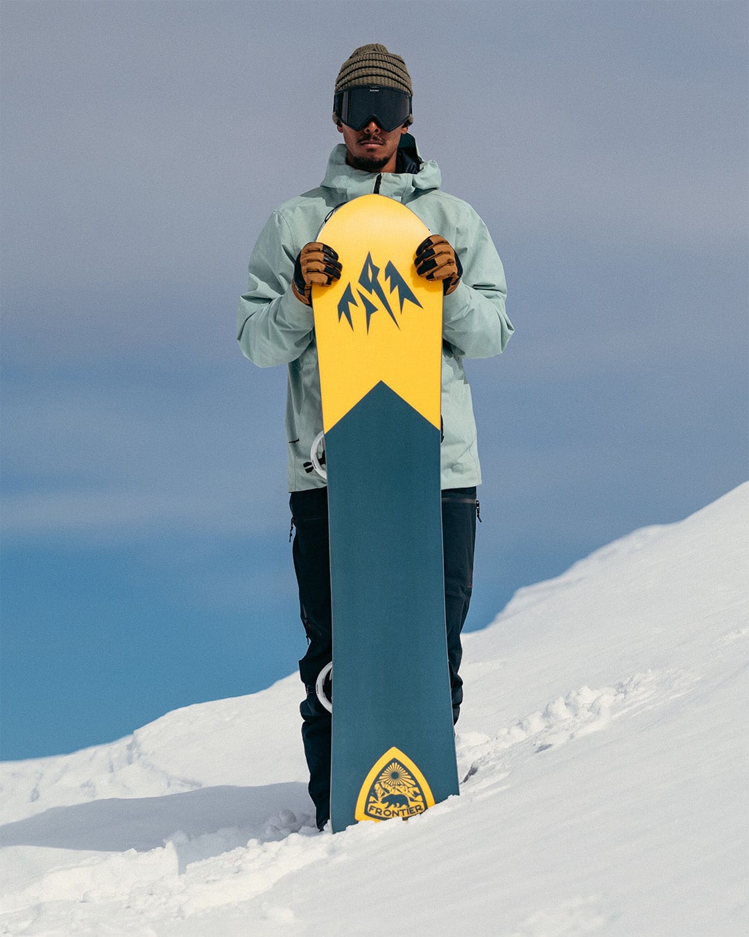 jones snowboard brand image