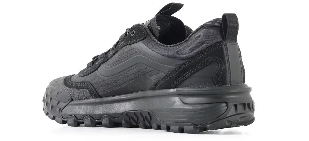Vans MTE Crosspath XC Gore-Tex Shoes - blackout | Tactics