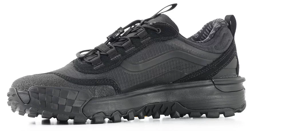 Vans MTE Crosspath XC Gore-Tex Shoes - blackout | Tactics
