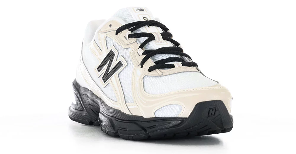 New Balance 740 Shoes - timberwolf/white | Tactics