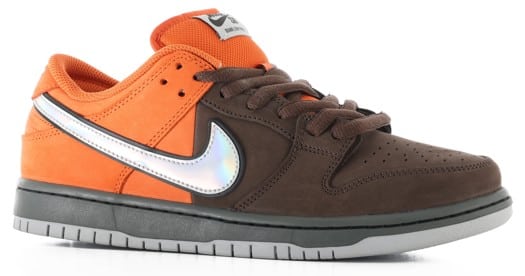 Nike SB Dunk Low Pro SB Skate Shoes - view large