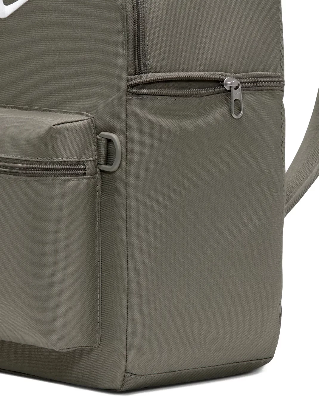 army green nike backpack Heritage 2.0 The Nike One Backpack has room for all of your workout essentials and whatever else you need for work or school Nike RPM Vintage Green Backpack