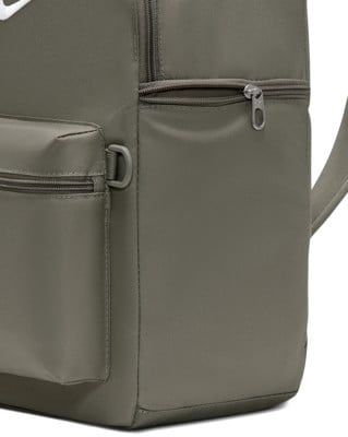 light gray nike backpack SB RPM Skateboard Made from 90% polyester and 10% nylon Nike SB Heritage 2.0 Backpack