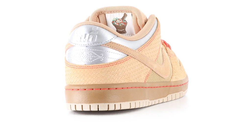 Nike SB Dunk Low Pro SB Skate Shoes - canvas/vanchetta tan