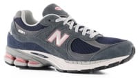 New Balance 2002R Shoes - graphite/double bubble