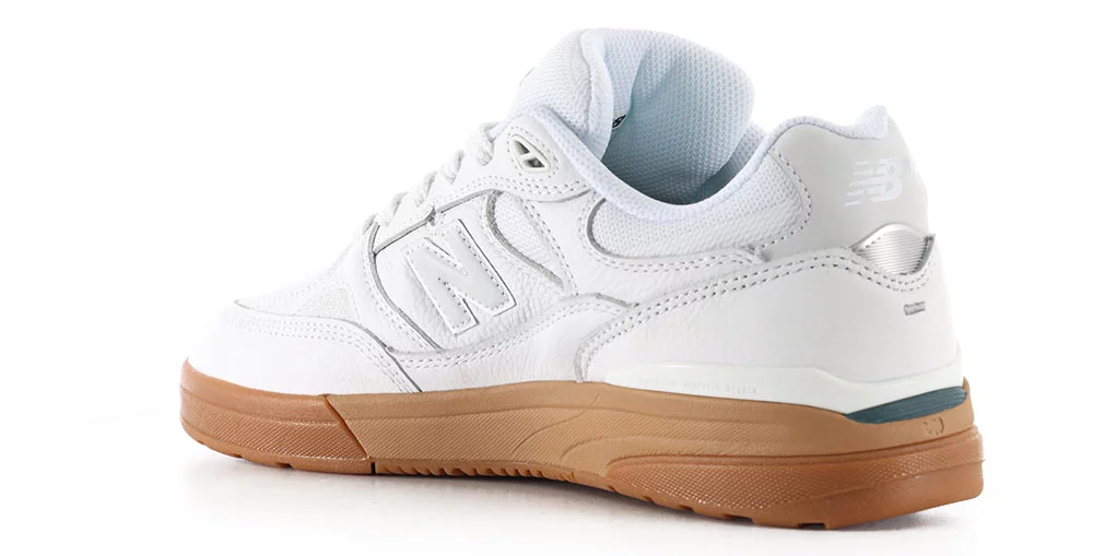 白木 New Balance Numeric 933 Andrew Reynolds (WIDE) Skate Shoes - white