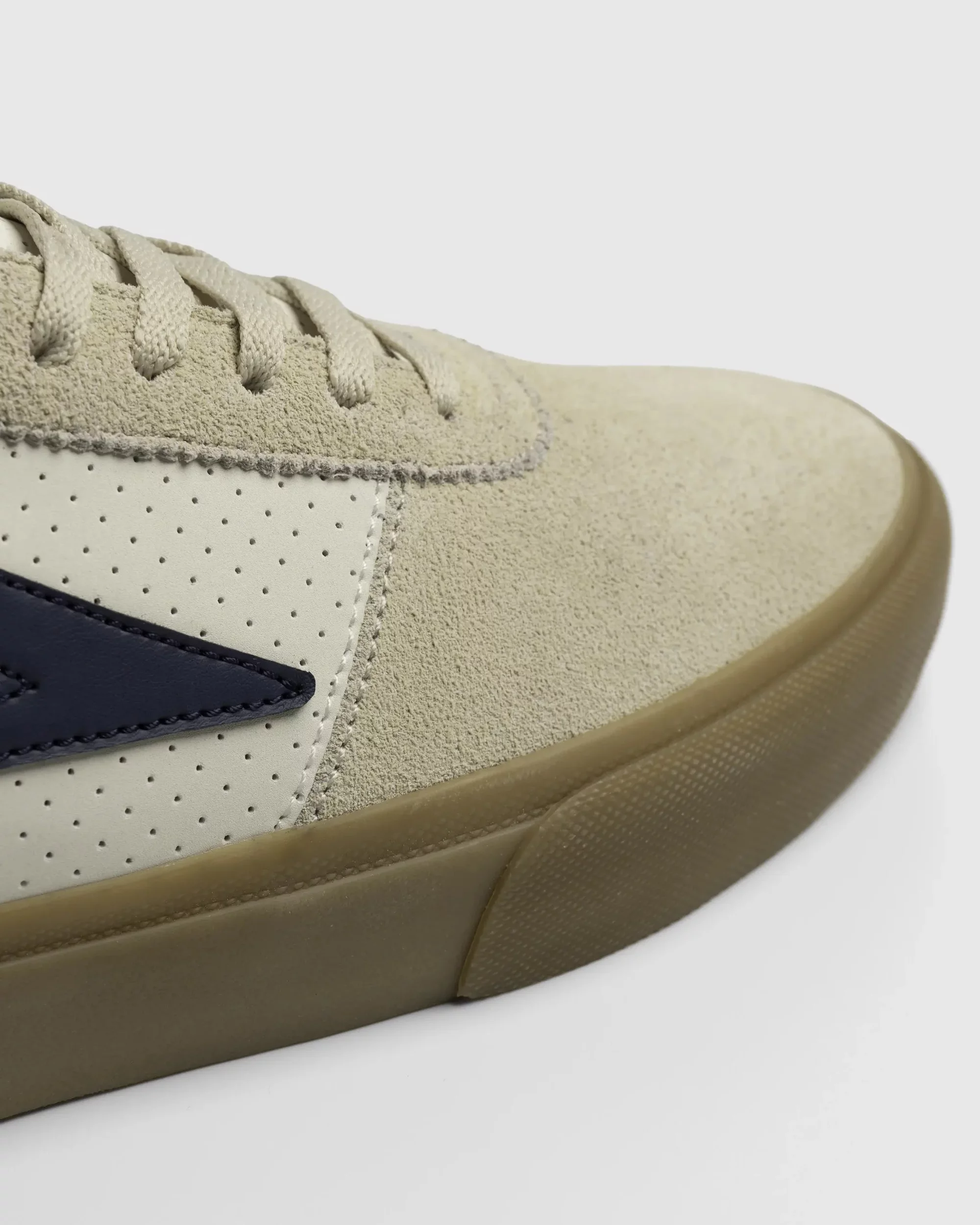 Lakai Manchester Skate Shoes - whisper white suede/navy | Tactics